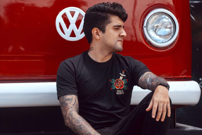 T shirt Overthinking - Imagen 4
