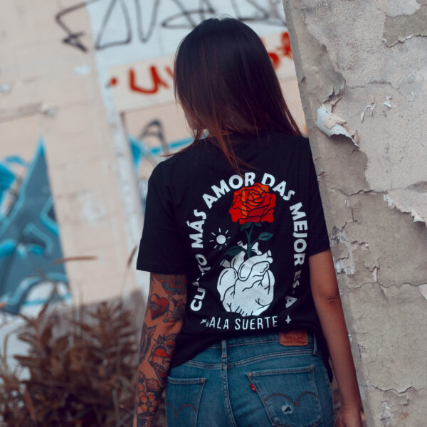 T shirt Outro